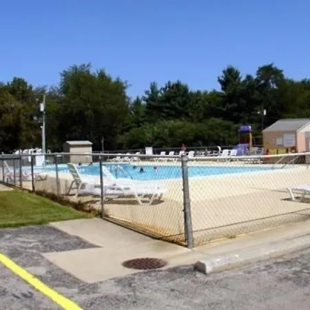 Twin Mills Rv Resort-3
